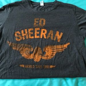 Ed Sheeran tour shirt and tour booklet and patch